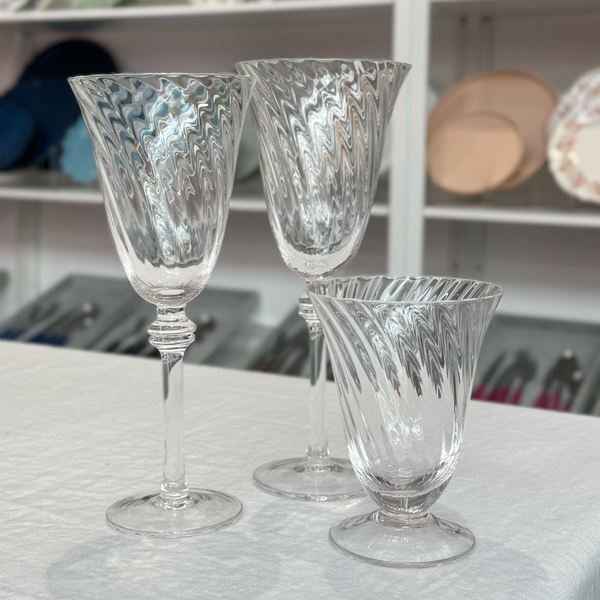 Tulip Swirl Glassware Collection