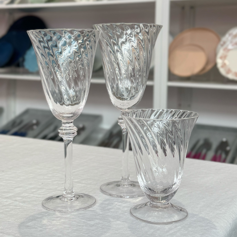 Tulip Swirl Glassware Collection