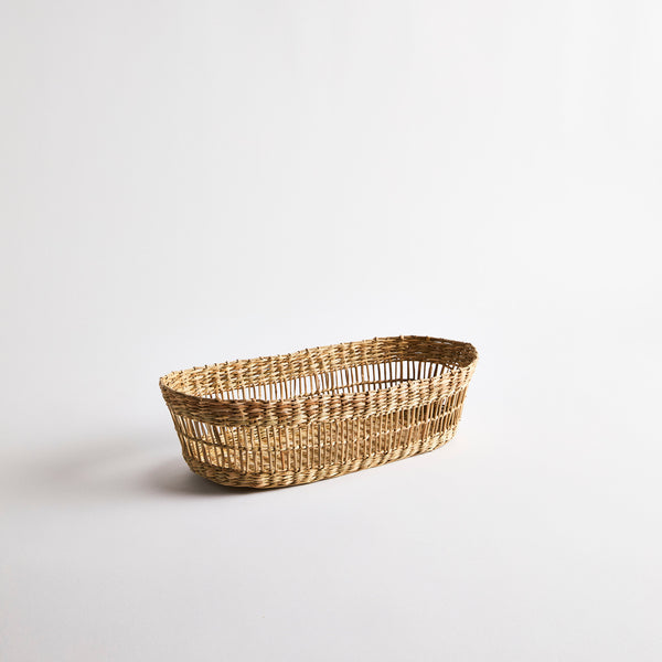 Straw oval basket.