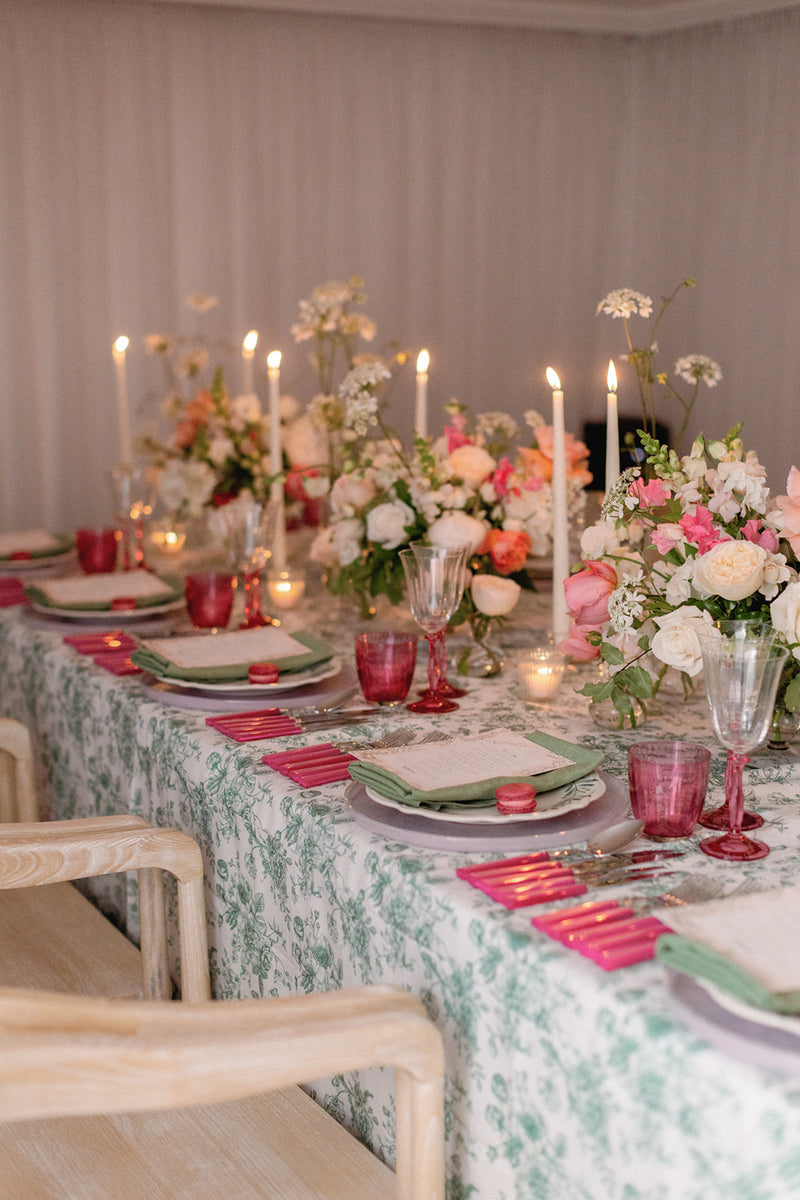 Fuchsia Stem Wine Glass