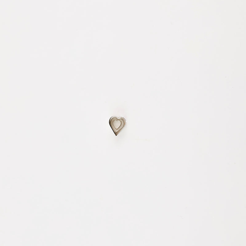 Silver heart shaped cutter set.