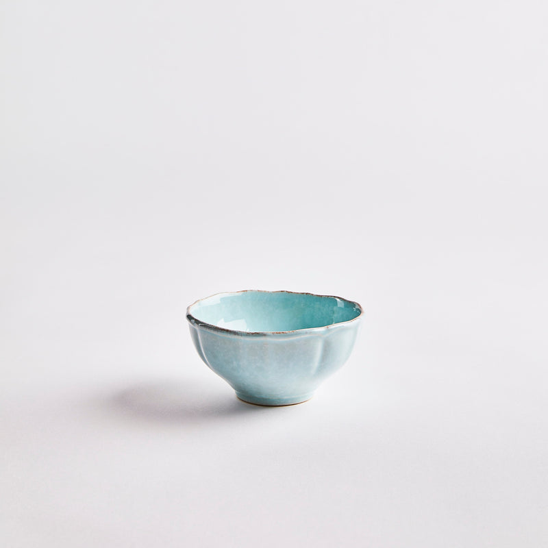 Blue with silver rim bowl.