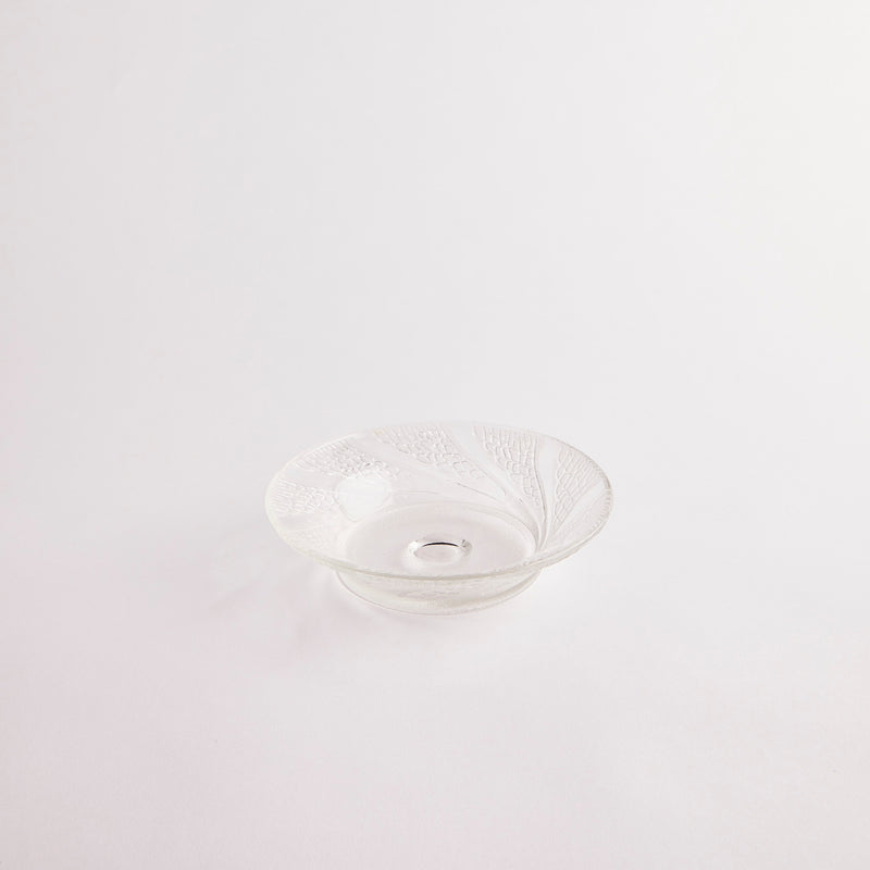 Clear glass bowl.