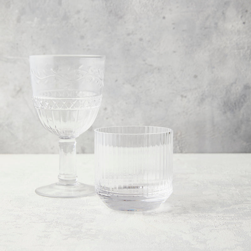 clear tumbler and wine glass set.
