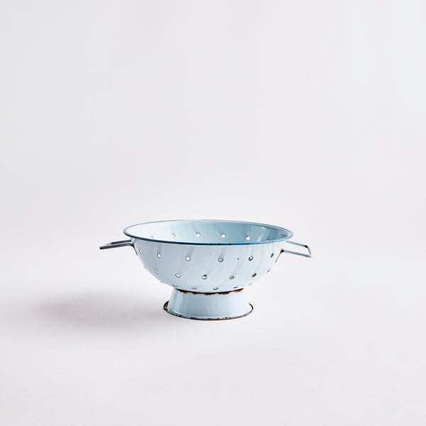 Blue colander.