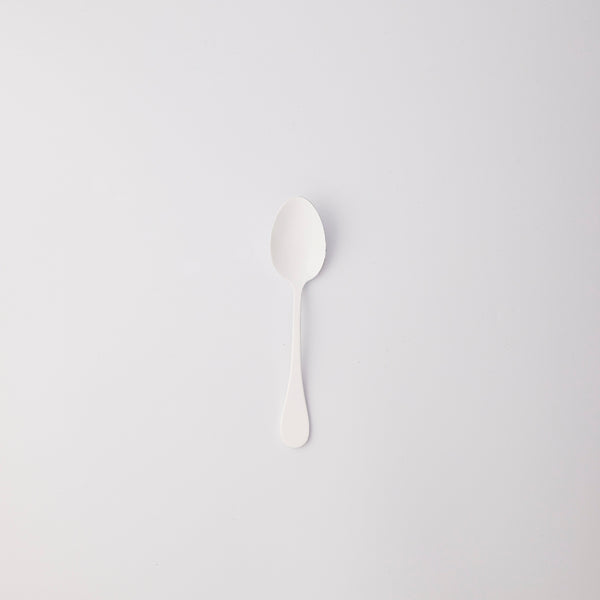 White spoon.