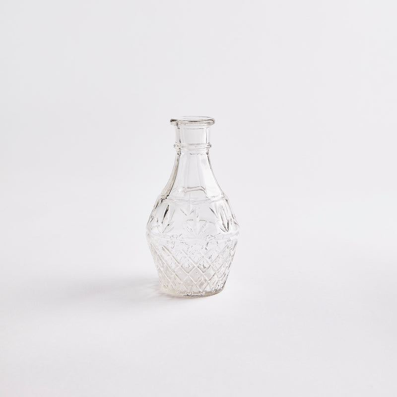 Clear glass decanter. 