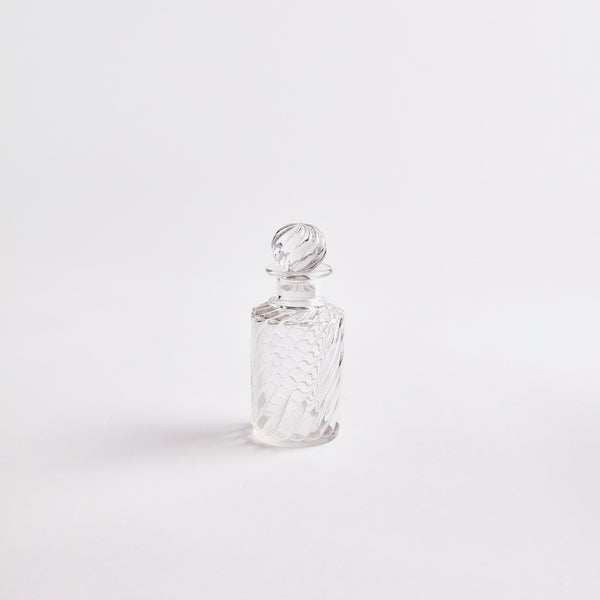 Clear glass decanter. 