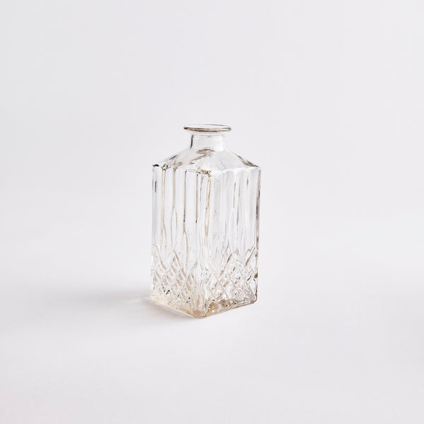 Clear glass decanter. 