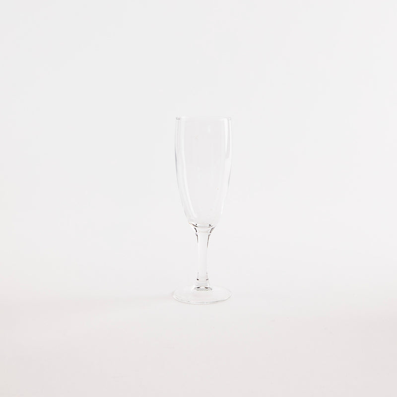 Clear champagne glass.