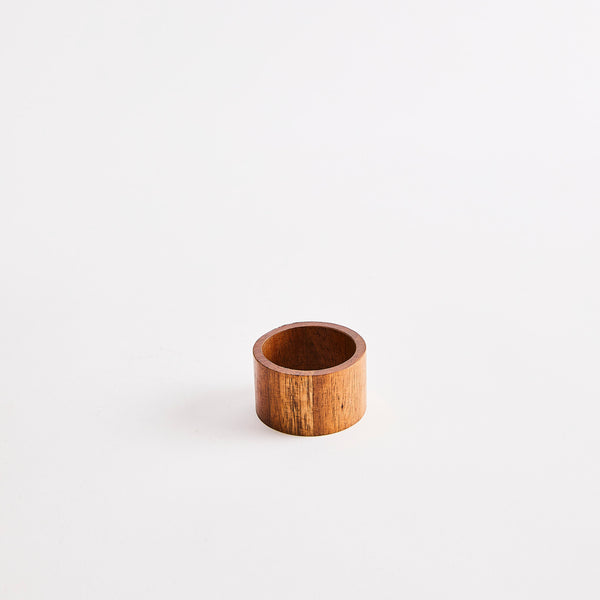 Wooden napkin ring.