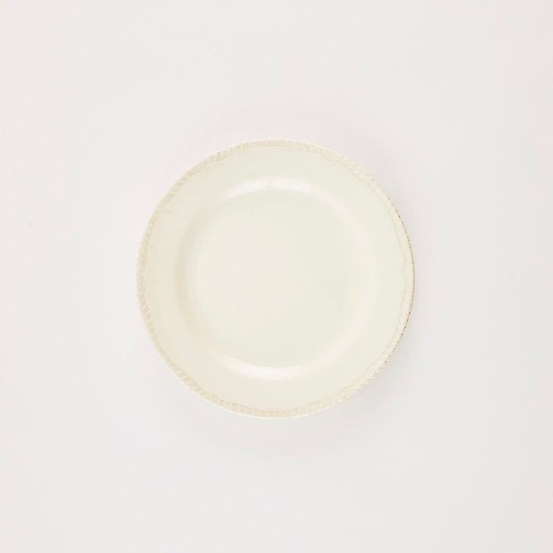 Cream plate.