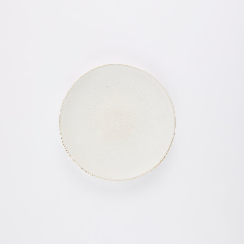 Cream plate.