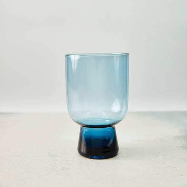 Blue moda tumbler.