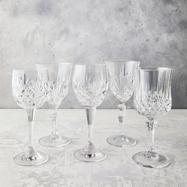 Clear textured mixed wine glass set.